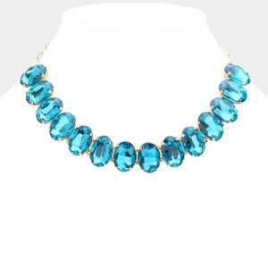 Elegant Oval Blue Gemstone Necklace